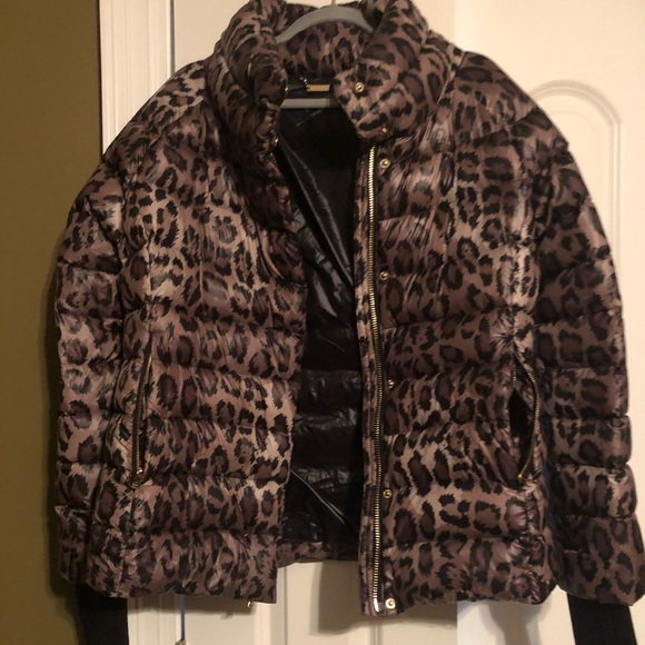 Diane Von Furstenberg Jackets & Blazers - Diane von Furstenberg puffer jacket